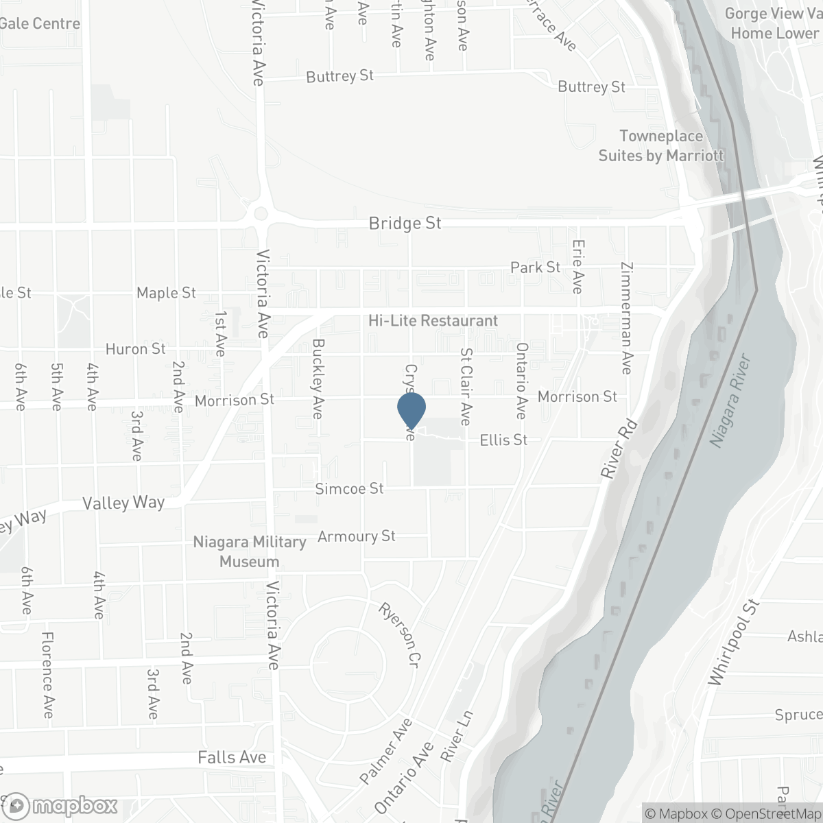 4689 CRYSLER AVENUE, Niagara Falls, Ontario L2E 3V7